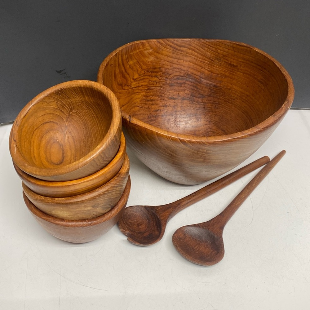 Winsome Genuine Teak Made in Thailand Salad Serving Bowl Set Utensils 7 Piece